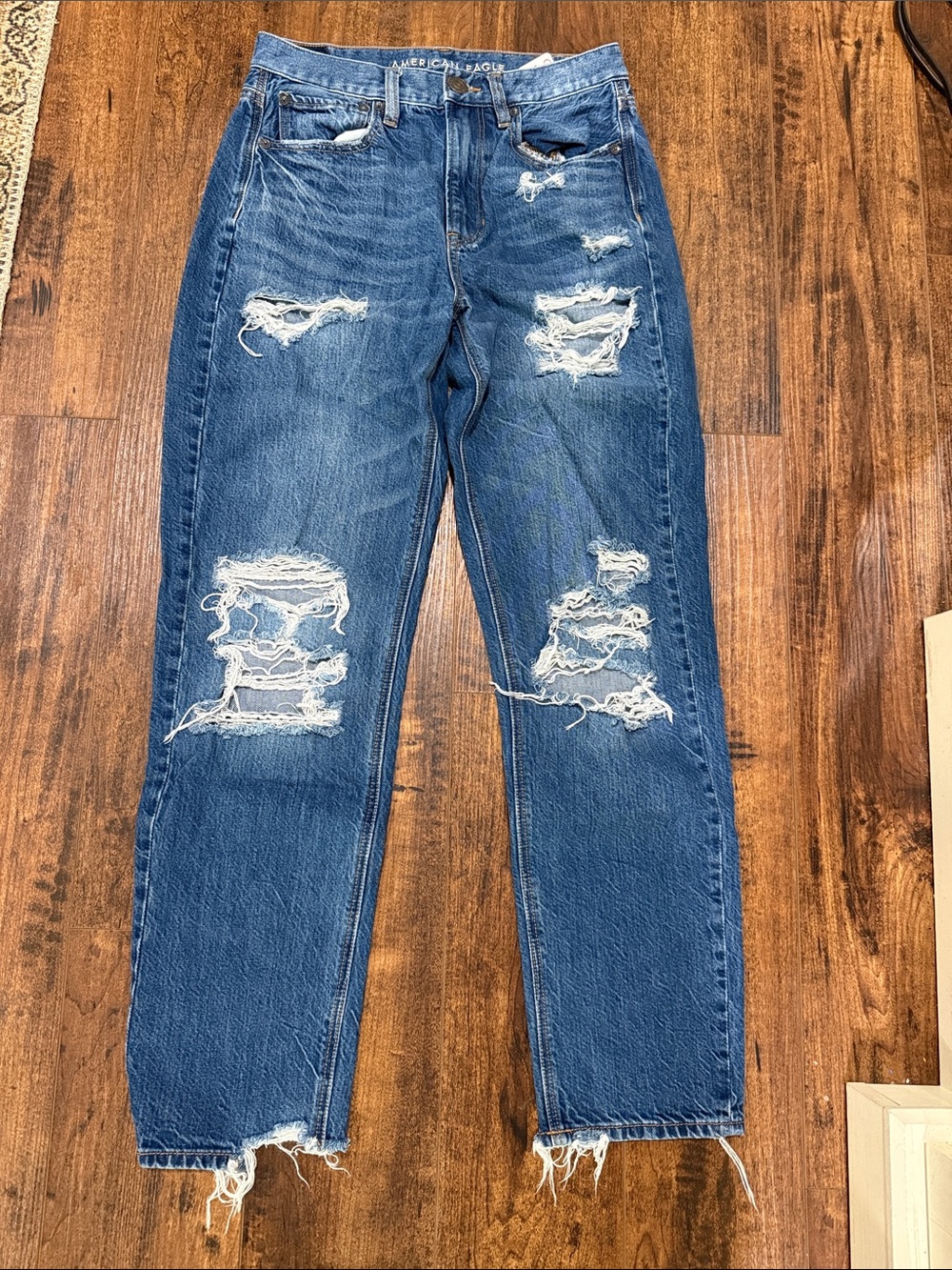 American Eagle Outfitters ladies Ripped Dark Blue Denim Jeans